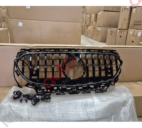 Mercedes Benz W214 LED GT Panamericana stiliaus grotelės BLACK